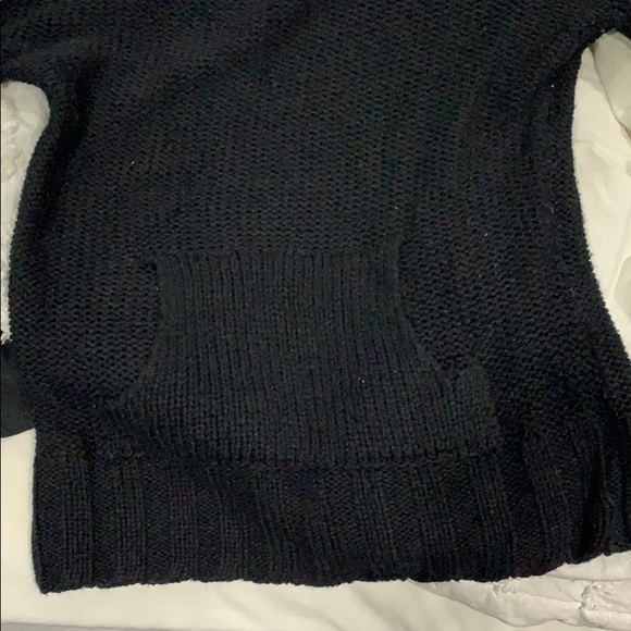 Black swooped turtle neck sweater - Picture 3 of 3